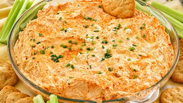 Greek Yogurt Buffalo Chicken Dip without Cream Cheese